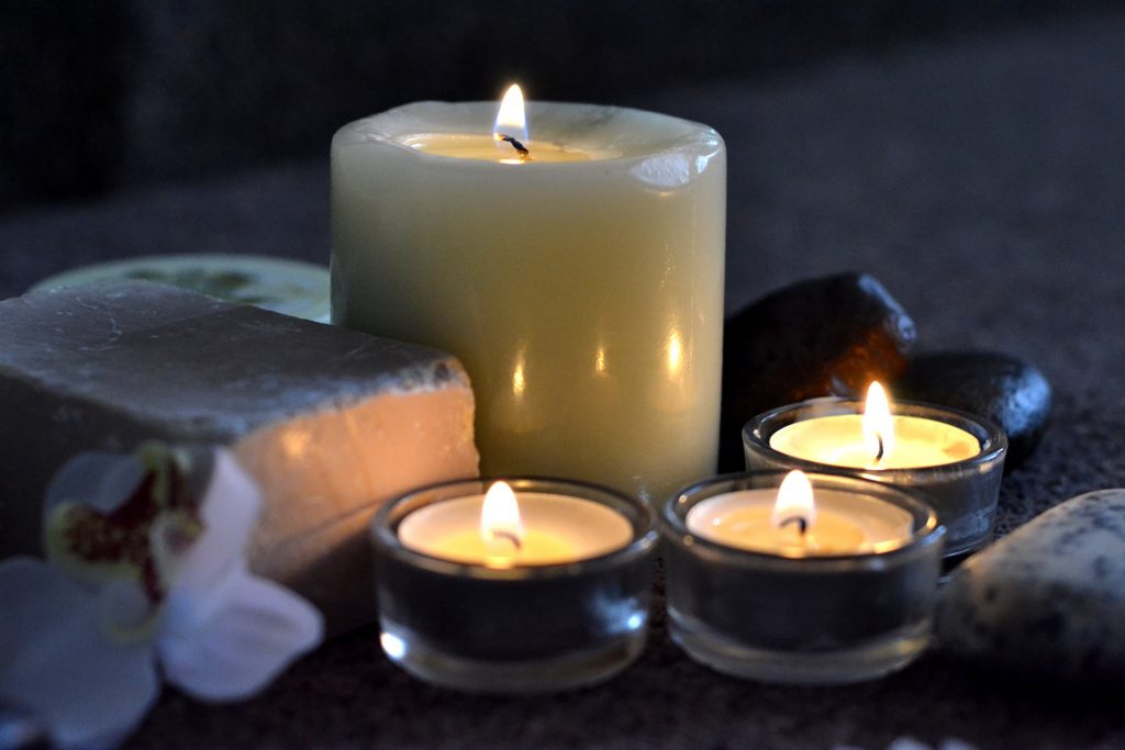 taniabri777-candles-2803444